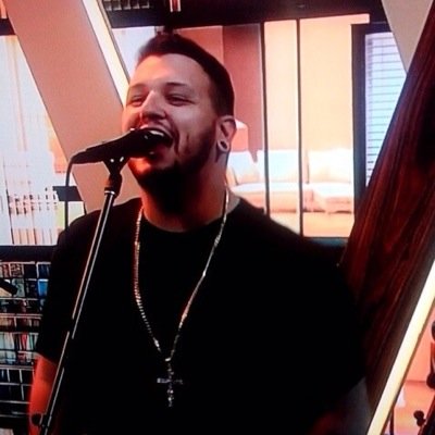 Músico, Percussionista e Backing Vocal, Descolado e Sonhador! buscando um só ideal: a Felicidade!