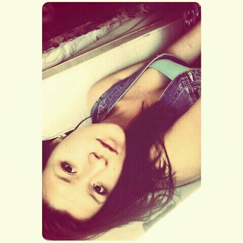 loving life, be happy & always think positive. ♥♡♥♡♥