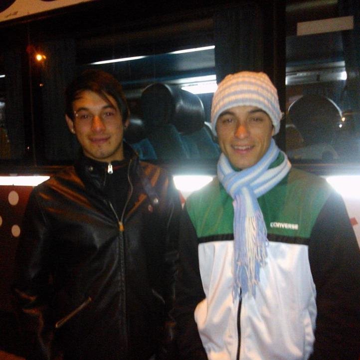 zeta22_22's profile picture. tel: (03854)-(424861)