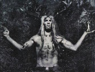 ,,I'm the mistery And I'm the bringer of moonless night.