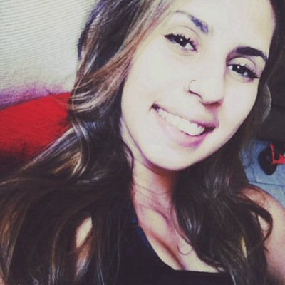Que chova felicidade e que eu me afogue em cada gota. Que haja tempestade somente de coisas boas..✌️