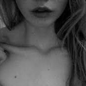 DiceGorda's profile picture. La diferencia entre lo que yo quiero pesar, y lo que la sociedad quiere que pese.