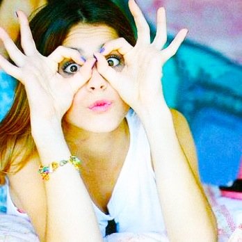 Bienvenue dans le monde de Martina. Pleins d'info. Une des meilleure sources Tini. Follow-moi pour suivre l'actualitée de Tini. Créatrice: ✨@TiniMyOtherHalf✨