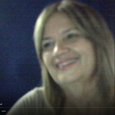 Sou uma pesquisadora,blogueira,proprietaria do Portal http://t.co/GkvEe72TNy e amo meu Senhor Jesus.Prazer de fazer?Política!