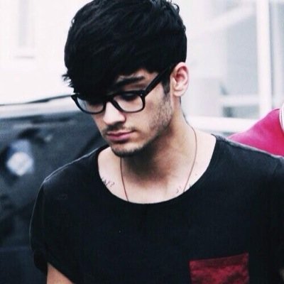ask for a follow back on @raybanzouis