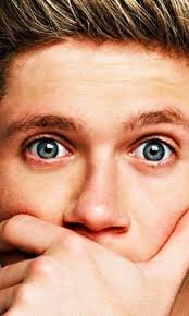 Lia67horan's profile picture. E mesmo que o céu desmorone sobre nossas cabeças,ainda estaremos em meio às estrelas🌛🌌