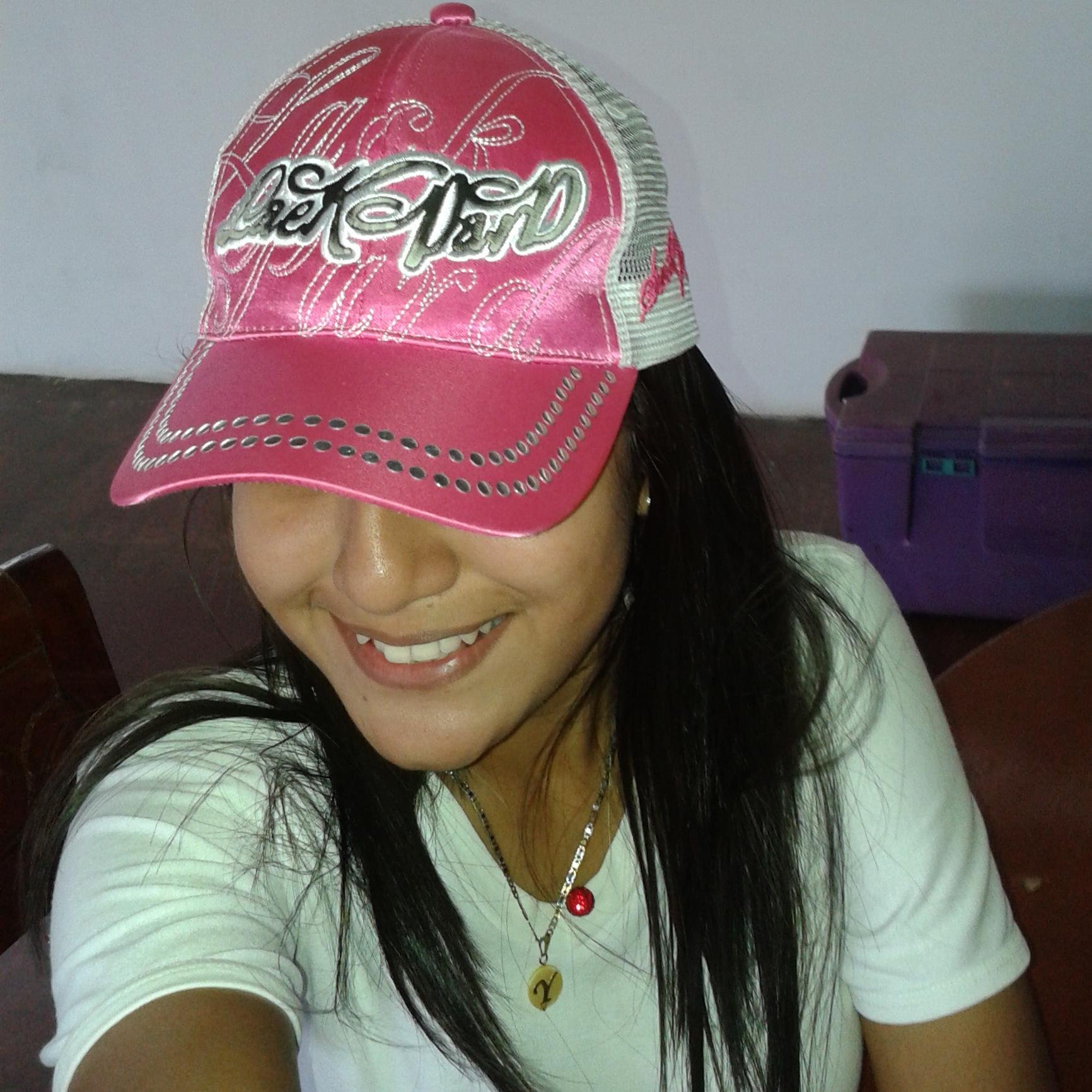 😍💍👫💖
Me gusta compartir con los de mi alrededor.
T.S.U En Educ. Preescolar.
Me gusta leer y oír música.
Soy Venezolana.🇻🇪
Soy Barcelonista.