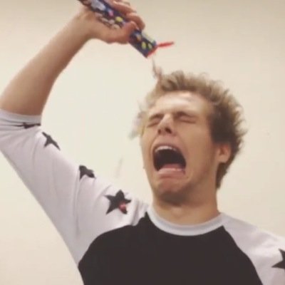 I just love 5SOS as much as the next girl does (founder of the name 'Ashlumukael')