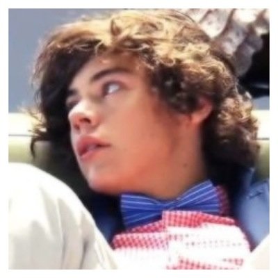 Thinks you are adorable and loves you no matter what!! Don't give up on that one follow you'll get it, have a great day :D - @indiekidlarry