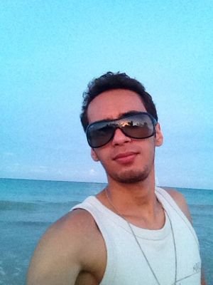Estudante de Administração de Empresas, Pernambucano, Pagodeiro! Pois Deus não nos deu espírito de covardia, mas de poder, de amor e de equilíbrio.  2 Timóteo