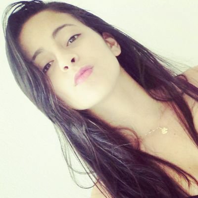Eu aprendi que não são as pessoas que nos decepcionam e sim nós que esperamos muito
delas.❂ ✌