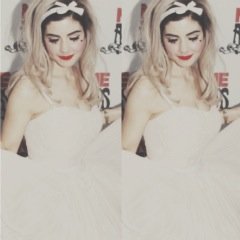 Love your curves and all your edges. All you perfect imperfections ♡