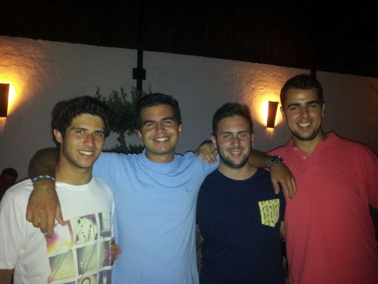 JavierBautist24's profile picture. mi programa preferido: animales veloces... niños lentos