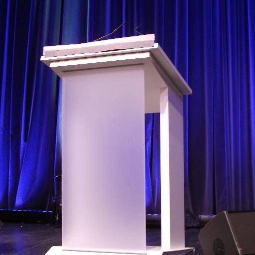 Oppositionfr's profile picture. Ni Hamon ni Macron, moi je vote pour Fillon ! #FF2017 #lR