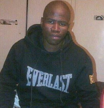 SkhuShelembe's profile picture. Still WithouT You sHow goEs On...