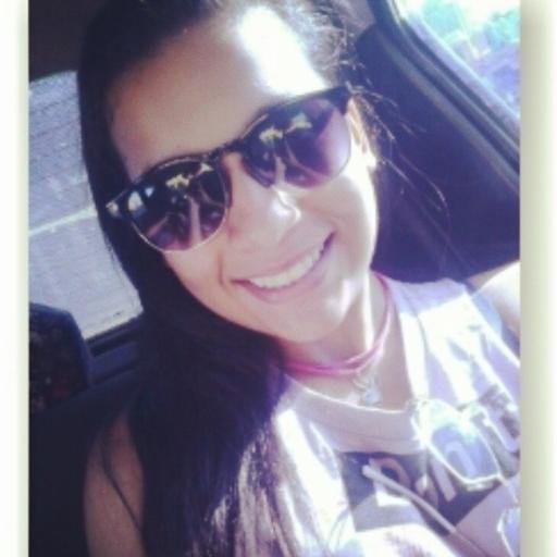 SIGAM ME OS BONS! Íris Vick. Futura Jornalista. 1.7 Segue no insta : @vickpqsim ((: