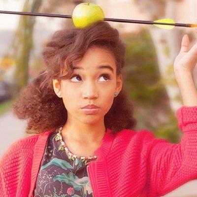 I believe there is another world waiting for us. A better world. One were you can't force happiness and overcome sadness. {Single/OC/Time Lord/DW RP/+18}