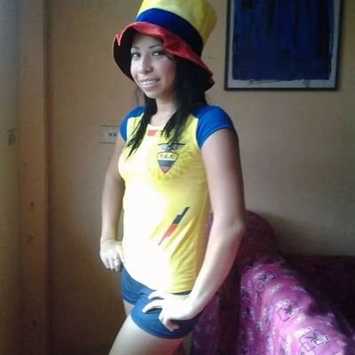 las princesas roban besos y las grillaas roban novios buu