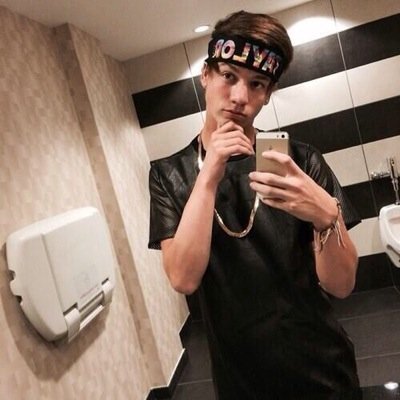 SexyCaniff10's profile picture. Follow @canitbecaniff