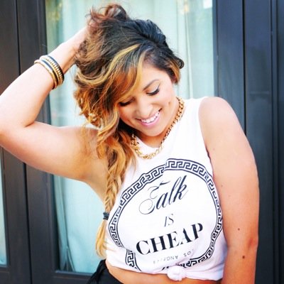 Product development by day, beauty vlogger by night! Watch me on youtube Xoxo #urbeautybestie
