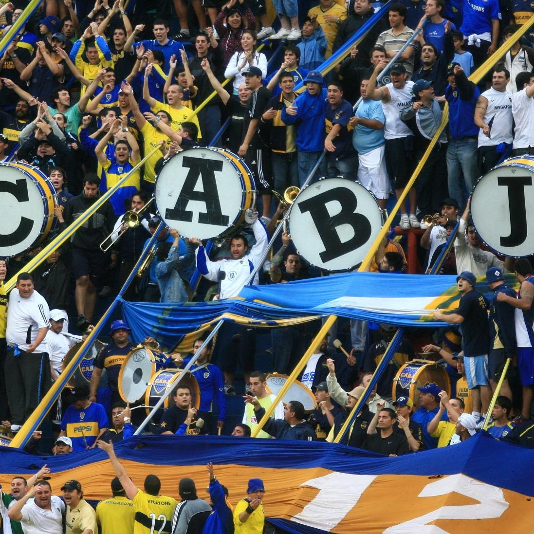 ♫ BOCA TE LLEVO EN EL ALMA ♫ Y CADA DIA TE QUIERO MÁS ♪