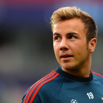 Mario♥ 22 años, Alemania, Bayern Múnich, Posee una gran velocidad, mide 1.74♥