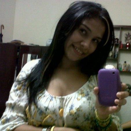 hi my name is maria 
Here I will share tips and tricks to lose weight and stay fit also i'm going to show you how to live a healthy life style.