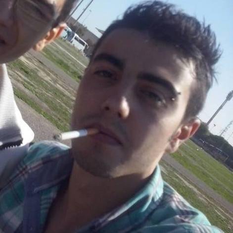 Estudiante universitario amante del heavy metal y los deportes extremos. Abstenerce chavistas.