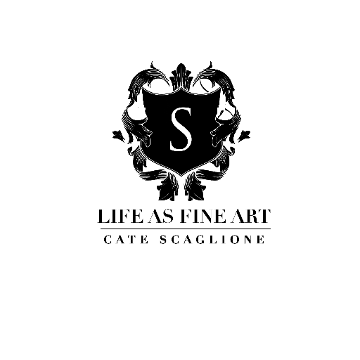 International award winning lifestyle and celebrity photographer known for her fine art approach and visual storytelling. Women|Children|Families