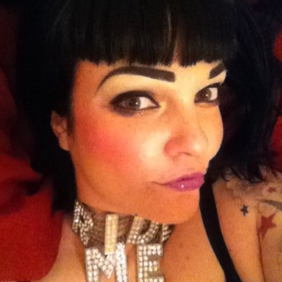 Makeup Artist and Animal Lover....Daydream Believer and Spanner of Time.