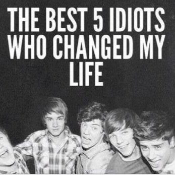Music saved my life. Directioner-Lovatic-Navy-Barbz-PTV-SWS-FIR-BVB-LoveKimCesarion•SelfHarmer•Worthless•