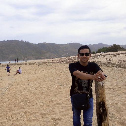 Asli Mojopahit. Al-Azhar University-Egypt. FB : rajez12. PIN 570497BF. Path : Bagoes Awaluddin. Instagram : aqrajez. line : fansbagus