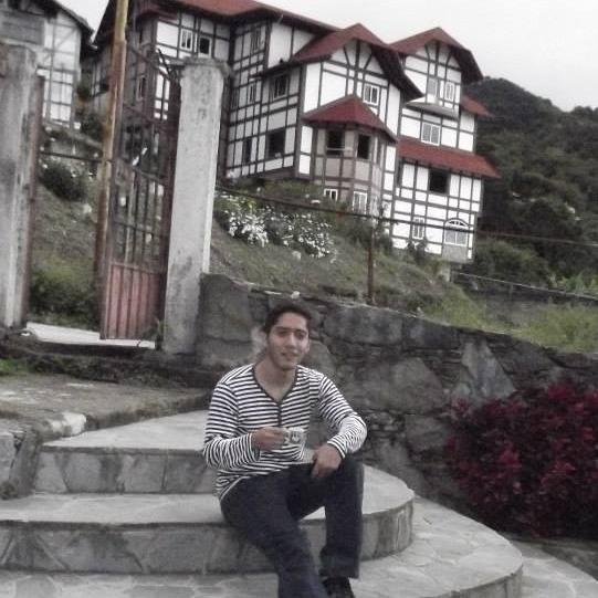 Estudiante de Ing. En Sistemas, #UdoAnz... Optimista :) Lo unico que se, es que no se nada!