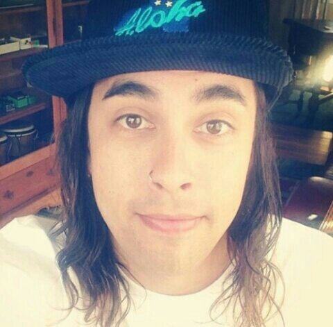 Instagram: @piercethevic
official parody