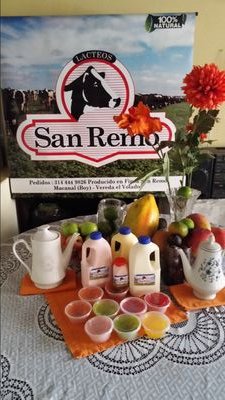 Gerente Suministros San  Remo
Tecnòloga en Construcción Arquitectura e ingeniería de la universidad Santo Tomas Ttecnòloga  Procesamiento de Alimentos del Sena