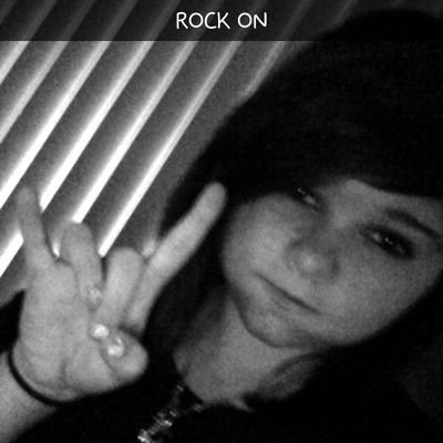 my sister is @5197_glenn. i have 2 brothers. and 1 sister. Bethany. lol