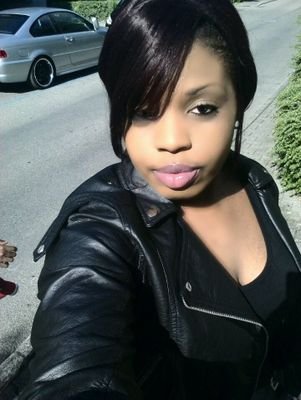 *GOD'S FAV' DAUGHTER*                                                *Race de vainqueur*#TeamZ