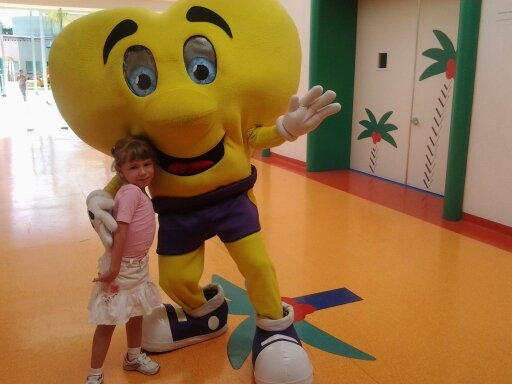 mayabe100's profile picture. Cubano de corazón, casi mexicano por adopción, de izquierda solo la mano con la que escribo.
Ingeniero, Máster y un poco todólogo.
Desde Guadalaja, la perla.