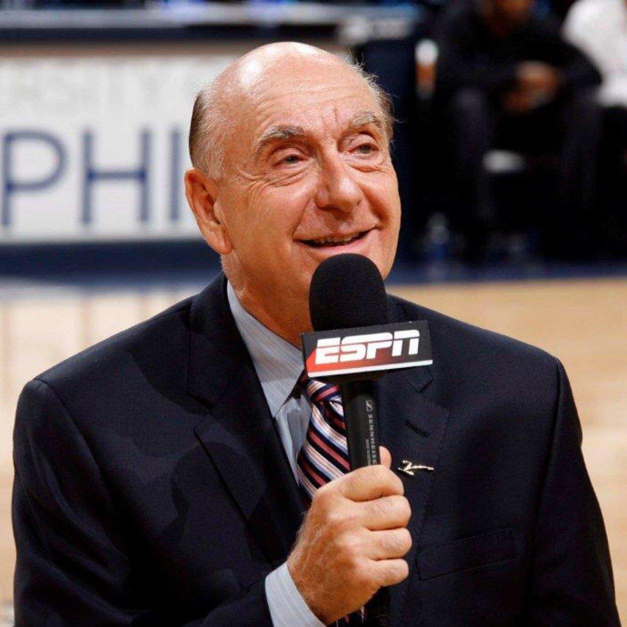 ozeock's profile picture. Courtesy of : 19 Dilemmas Every Book Lover Has Faced At Least Once