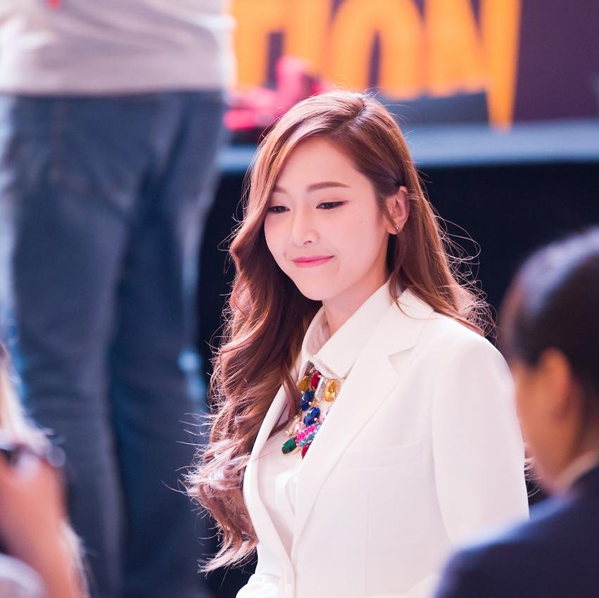 Jessica jung's parody | April 18 89 | jungsis with @soojvngital