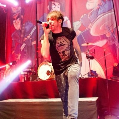free follow from @radbarakat bc i love u!! keep being cute