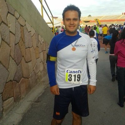 SirAlexRom's profile picture. Manager, apasionado, fútbolero, hermano, hijo, tío, amigo, compañero.