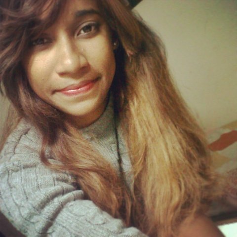 Hija D' Dios*Directioner! Falling inLove w/ Harry Styles!  te Amo♥ Nashla :$ || .♥ Desde entonces aprender a vivir a base de experiencia