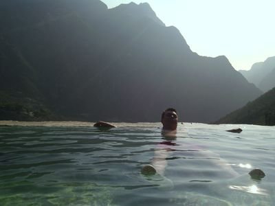 rchhcr1302's profile picture. 