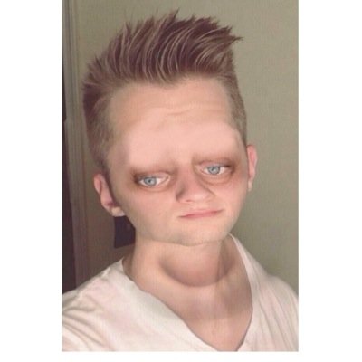 Want to see your favourite youtuber with no eyebrows? Just tweet me and ask me to follow you and then dm me a photo you want done ||| Stay Rad |||