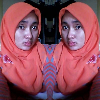 I LoVe My Life...Family n my Fachrian :*