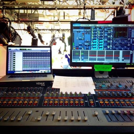 hater of 6am call times and mixing monitors from FOH.