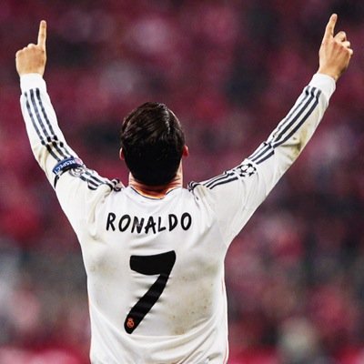 Cuenta dedicada al mejor futbolista del mundo y al mejor equipo del mundo.| Mi idolo: @Cristiano.| Siempre Fieles. Reyes de Europa. | #HalaMadrid @realmadrid