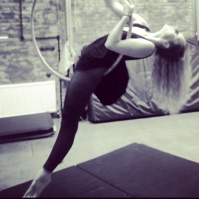 Performer, Choreographer and Teacher of the Creative Arts.