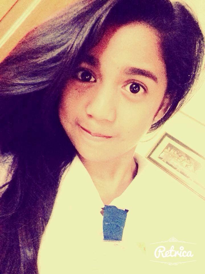 simple GurL , music Luver , 
follow me and i will follow you back :) 
#ILuv18
#itspatricia_18